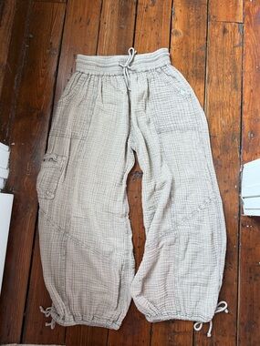 Urban outfitters flowy pants